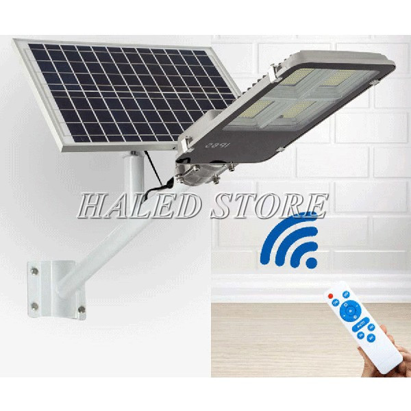 Đèn năng lượng mặt trời có điều khiển LED 100w