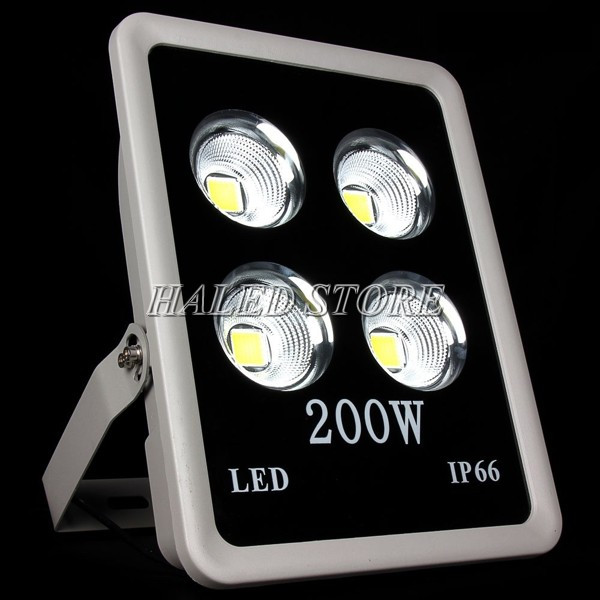 Mẫu đèn pha LED cao áp 200w Điện Quang