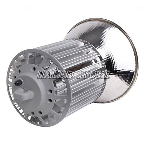 Tản nhiệt của đèn LED nhà xưởng HLDAB8-250