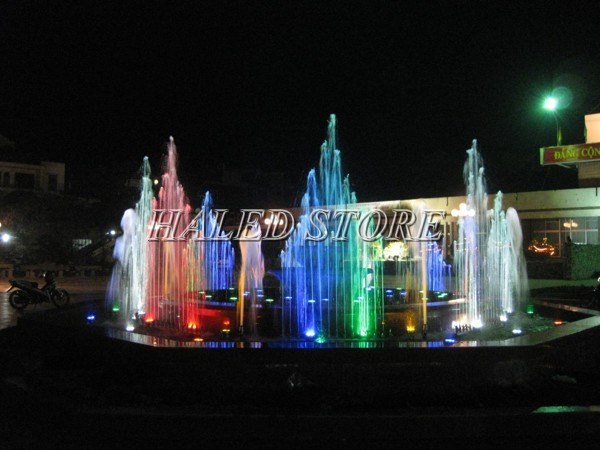 Ứng dụng của đèn LED âm nước HLDAUW1-5 RGB