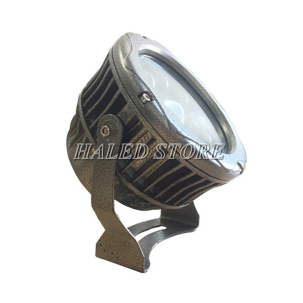 Kiểu dáng đèn pha LED HLDAFL8-18