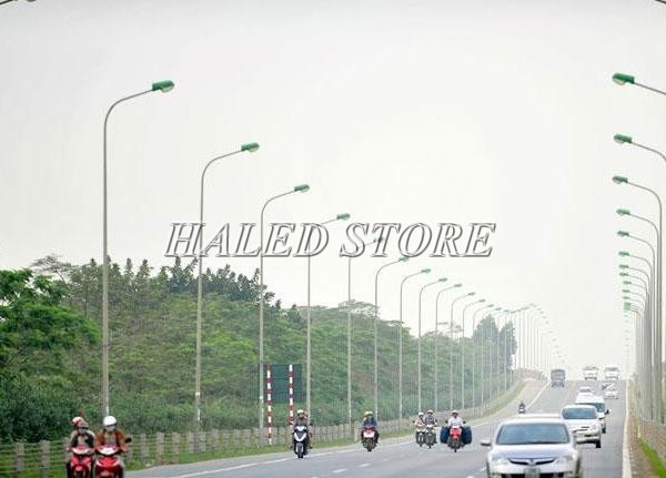 Trụ đèn cao áp 6m liền cần đơn