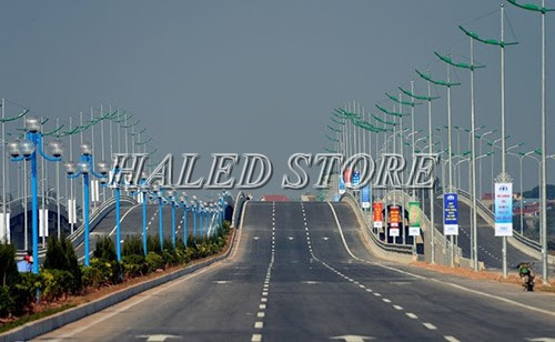 Ứng dụng cột đèn cao áp 6m dạng cánh buồm đơn