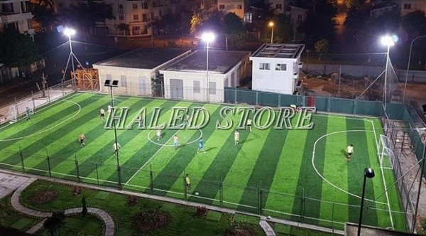 Ứng dụng của đèn pha LED cao áp 1500w HALEDCO chiếu sáng sân thể thao