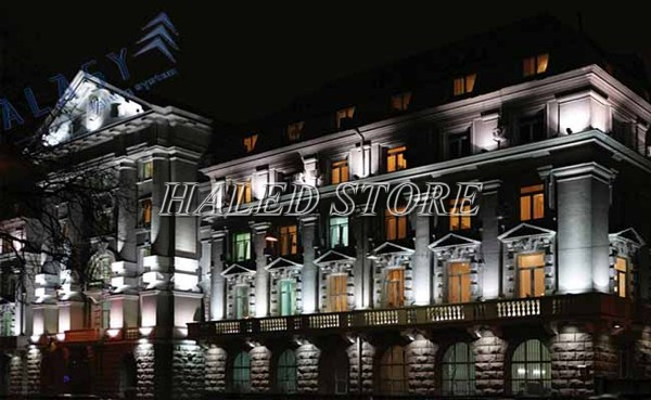 Đèn rọi cột 10w ứng dụng chiếu hắt cột nhà