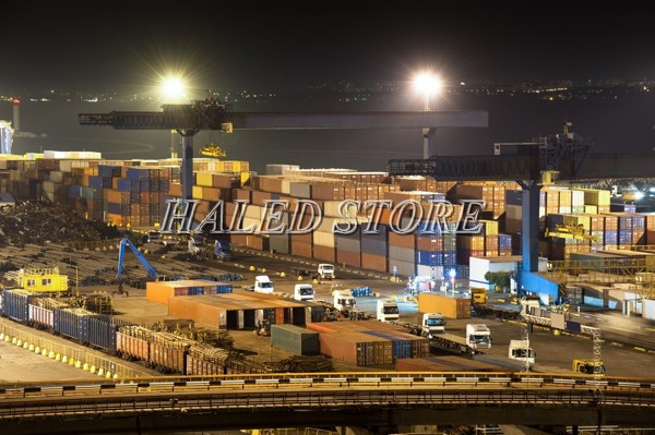 Đèn pha 1000w chiếu sáng bến cảng