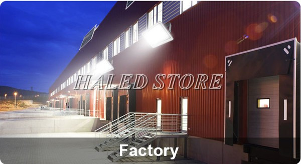 Đèn pha năng lượng mặt trời HLDAFL20-20 chiếu sáng nhà máy