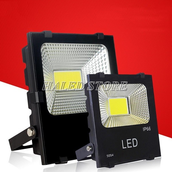 Kiểu dáng bóng đèn pha led 50w