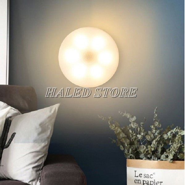 Đèn led cảm ứng thông minh hiện đại