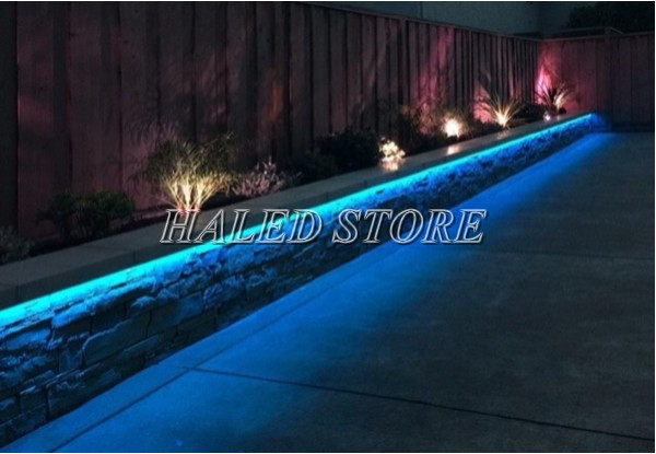 Đèn LED dây chống nước chiếu hắt tường lối đi