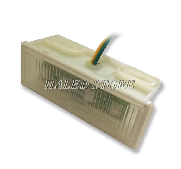 Đèn gắn đuôi hoặc gắn sườn xe tải