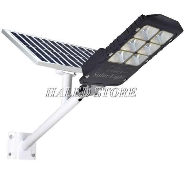 Tấm Pin có kích thước lớn giúp hấp thu năng lượng nhanh hơn