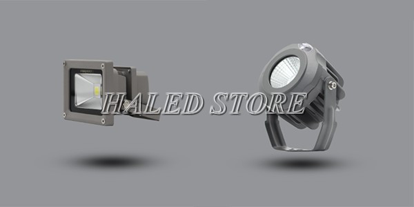 Đèn pha LED 10w Paragon bán chạy