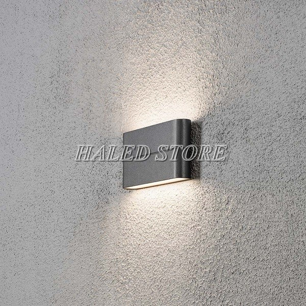 Đèn gắn tường hành lang