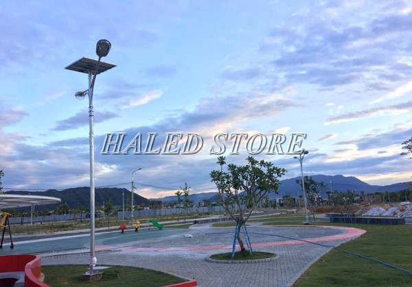 Đèn đường LED Philips chiếu sáng công viên