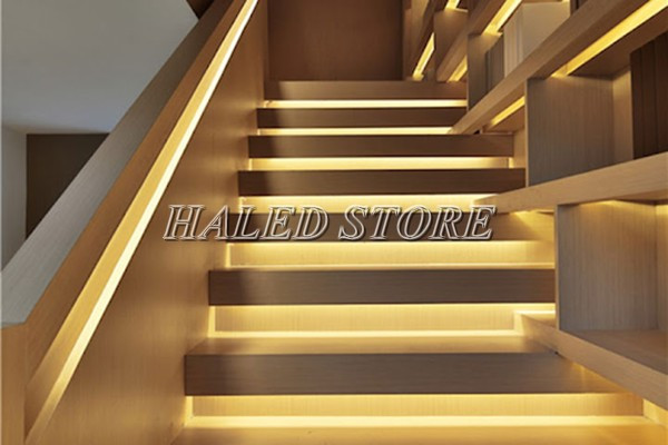 Cách dùng đèn LED cầu thang