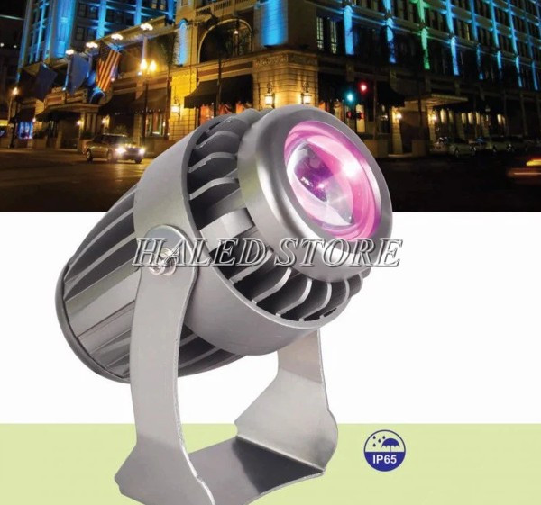 Đèn cột pha LED chiếu sáng mặt tiền