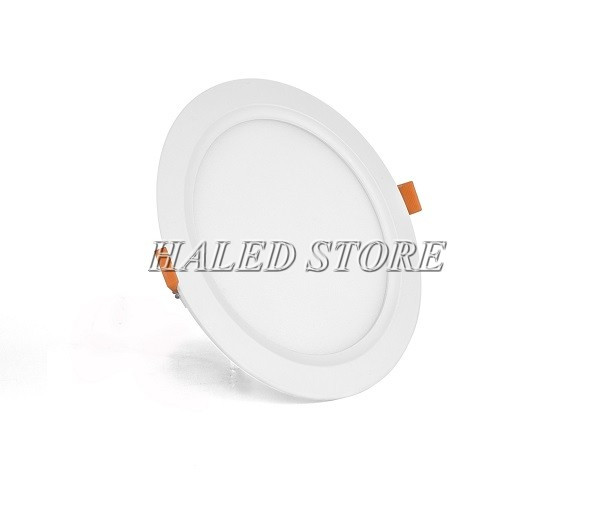 Đèn âm trần 18w sử dụng cho trần bê tông