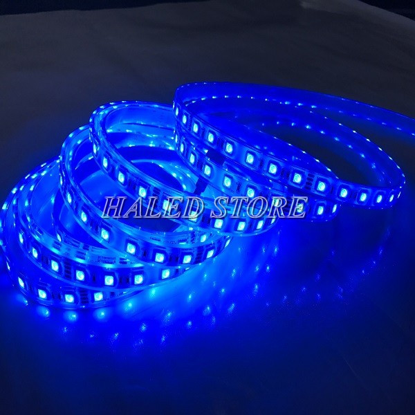 Đèn dễ dàng uốn cong theo nhu cầu sử dụng