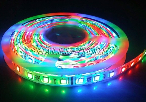 Đèn LED đổi màu