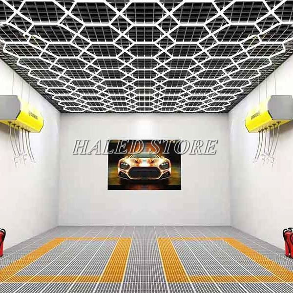 Đèn LED tổ ong công suất lớn dùng cho trung tâm chăm sóc xe