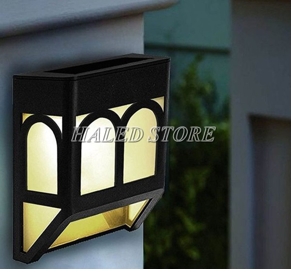 Đèn ốp tường năng lượng mặt trời hiện đại