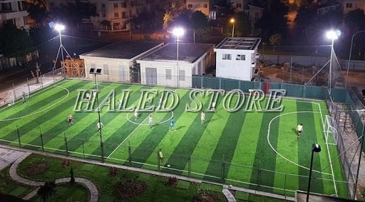 Ứng dụng đèn pha LED chiếu sáng sân vận động
