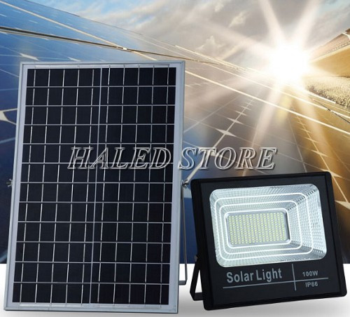 Đèn pha LED năng lượng mặt trời Philips 100w