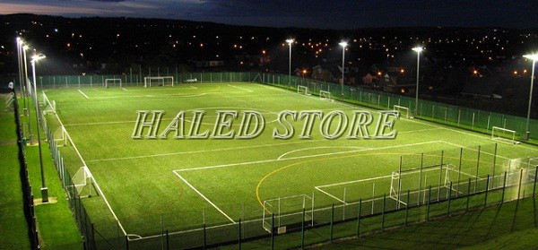 Đèn công suất cao sử dụng chiếu sáng sân bóng