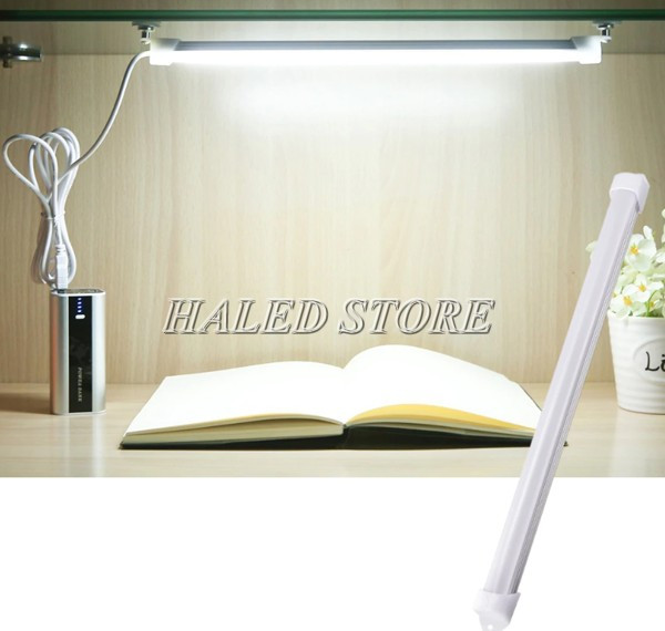 Chiếu sáng bàn học