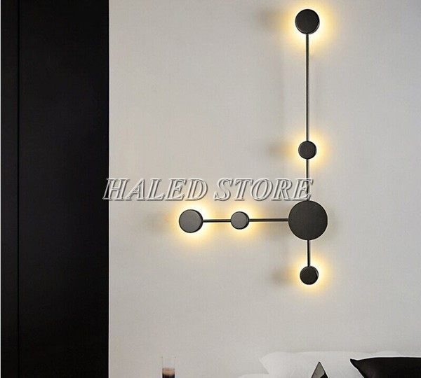 Mẫu đèn treo tường thiết kế hiện đại