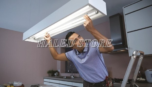 Lắp đặt đèn tuýp led cho không gian bếp