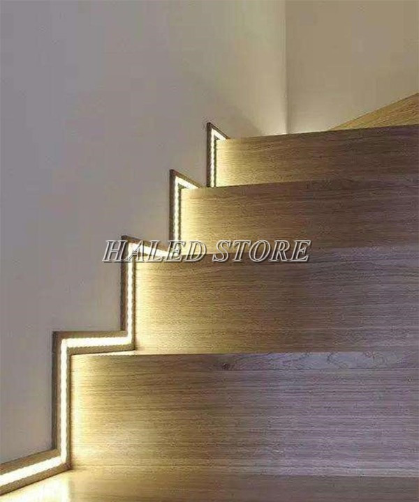 Ứng dụng đèn cầu thang Haled store