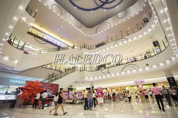 Đèn LED được ứng dụng trong trung tâm thương mại 