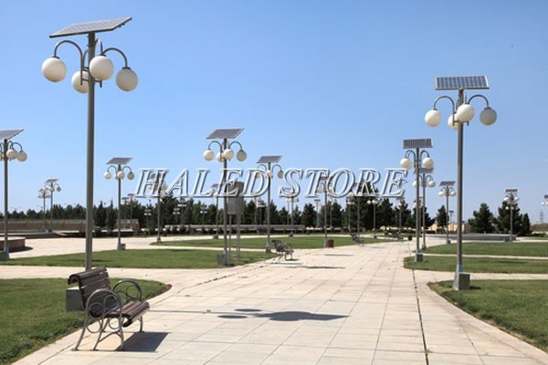 Đèn LED năng lượng mặt trời chiếu sáng công viên 