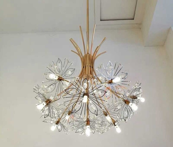 Đèn pha lê sang trọng