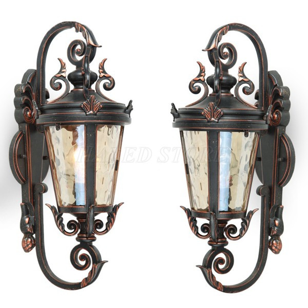 Đèn gắn tường trang trí