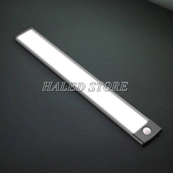 Đèn led cảm ứng