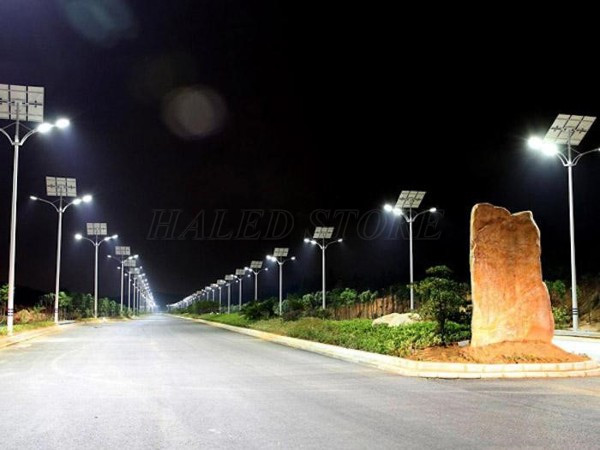 Đèn LED năng lượng mặt trời dễ dàng lắp đặt