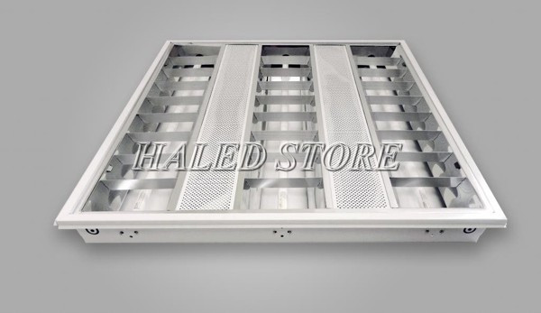 Đèn máng có tản nhiệt dạng lưới