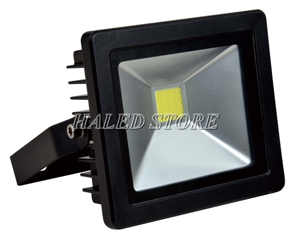 Đèn pha chiếu hắt biển quảng cáo