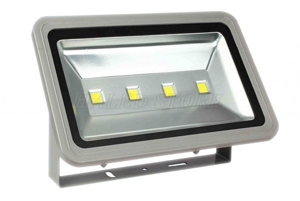 Đèn pha LED siêu sáng