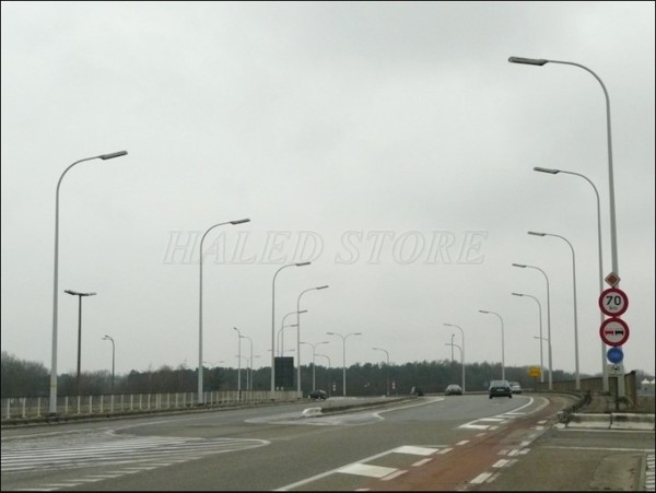 Cột đèn HLDACBC11