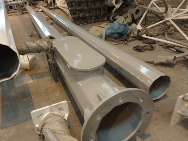 Thân cột đèn HLDADC17