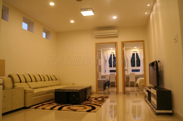 Đèn chiếu sáng phòng khách