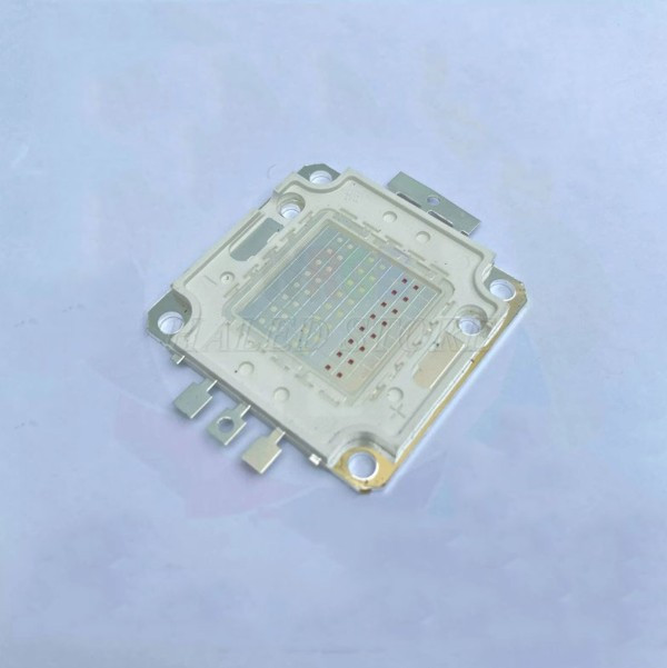 Chip LED 50w đổi màu mẫu 2