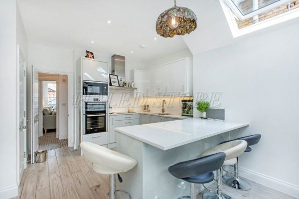 Ánh sáng cần thiết cho khu vực nấu ăn 