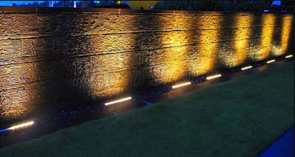 Đèn LED thanh ngoài trời HLDAWW2M-36 chiếu sáng hiệu quả