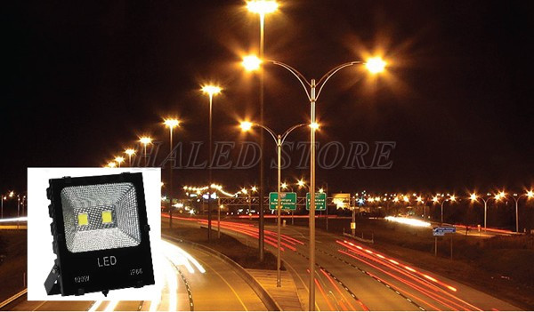 Đèn pha LED đường phố 