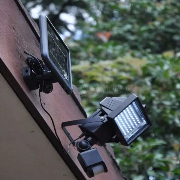 Đèn sân vườn năng lượng mặt trời HLDAMTFL65-2.5 chiếu sáng ngoài trời